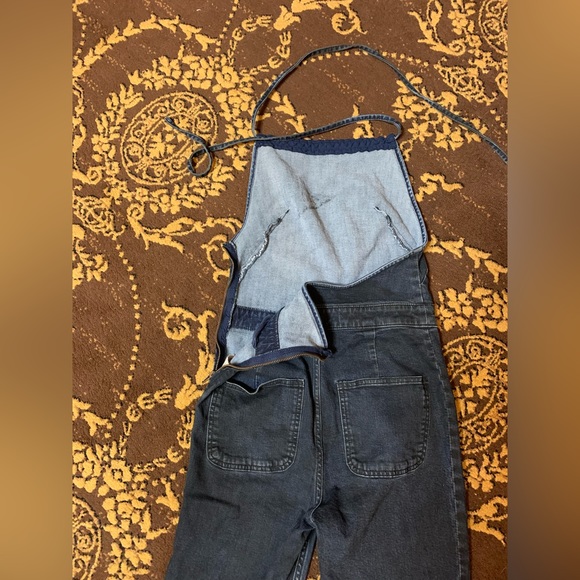 Free People Hearts on Fire Denim Jumpsuit Tijuana Halterall Size 2 Dark Blue - Picture 8 of 10